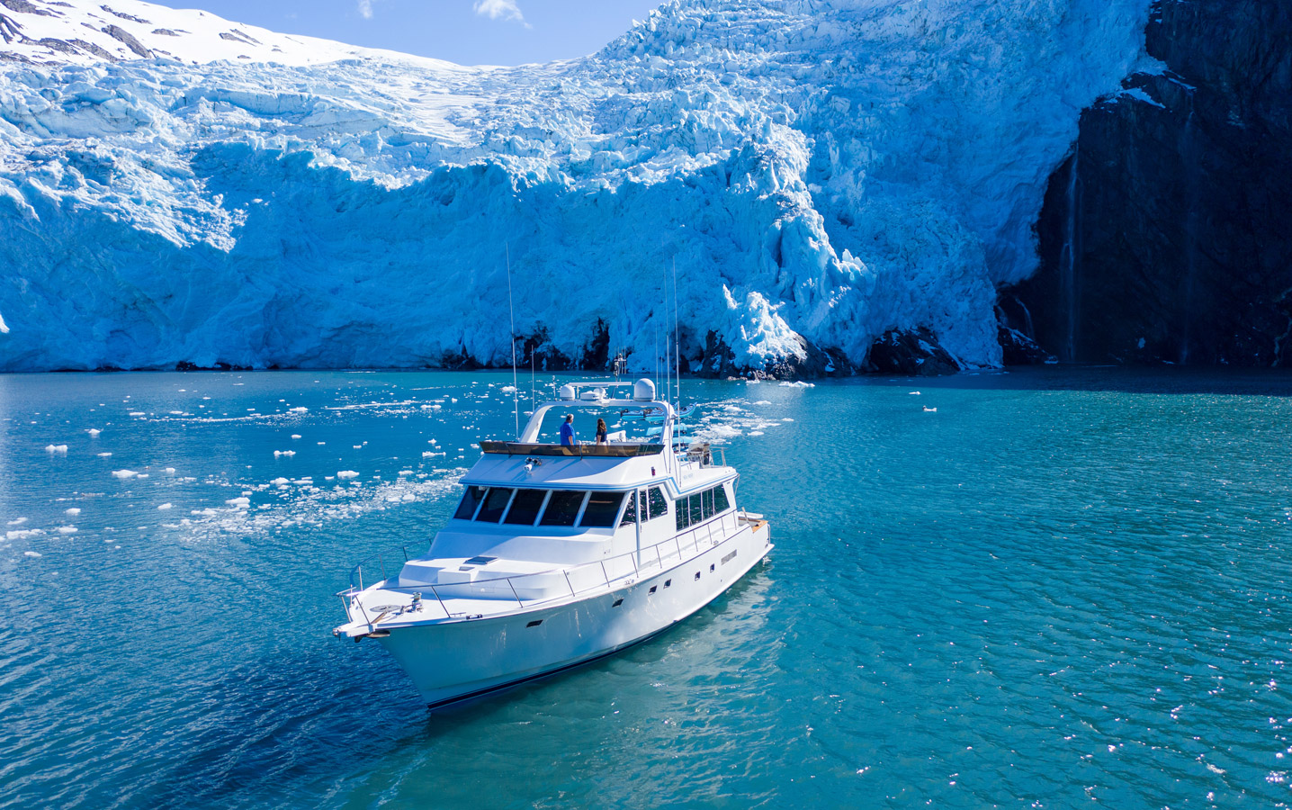 private yacht charter to alaska